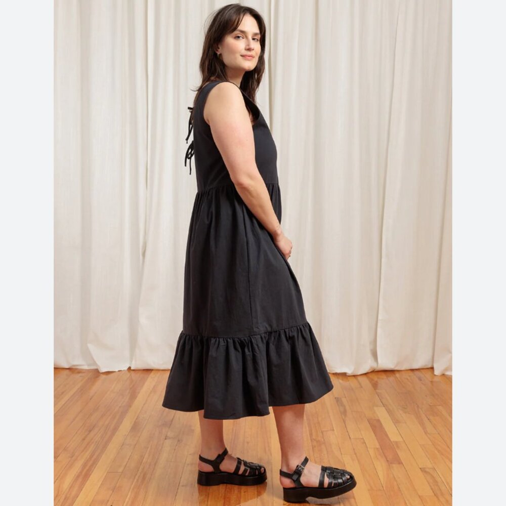 Tradlands Birdie Sleeveless Dress - Crinkle Cotton Black - Small